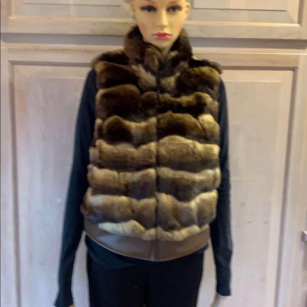 Fur vest